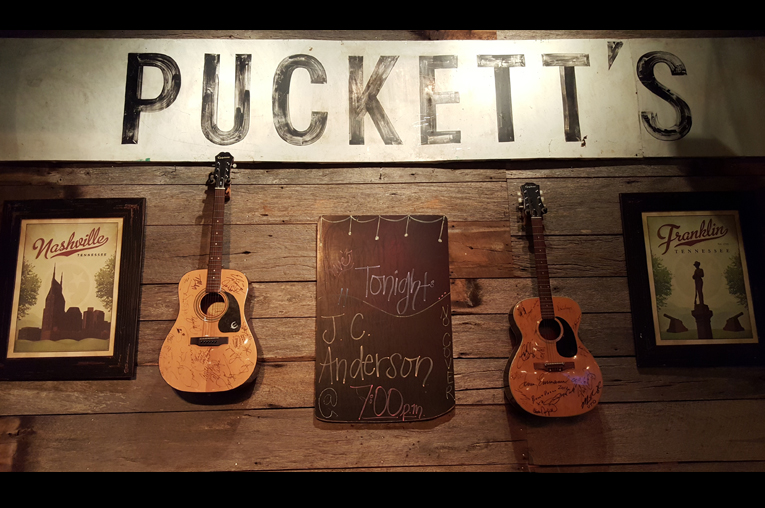 Puckett’s (Franklin)